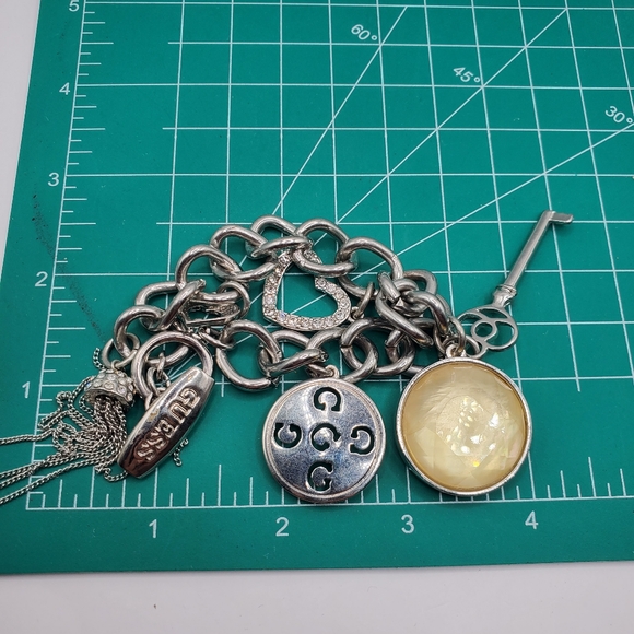 Guess Charm Bracelet Silver Tone Lock Key Heart Bow Pave Crystals - Picture 5 of 5